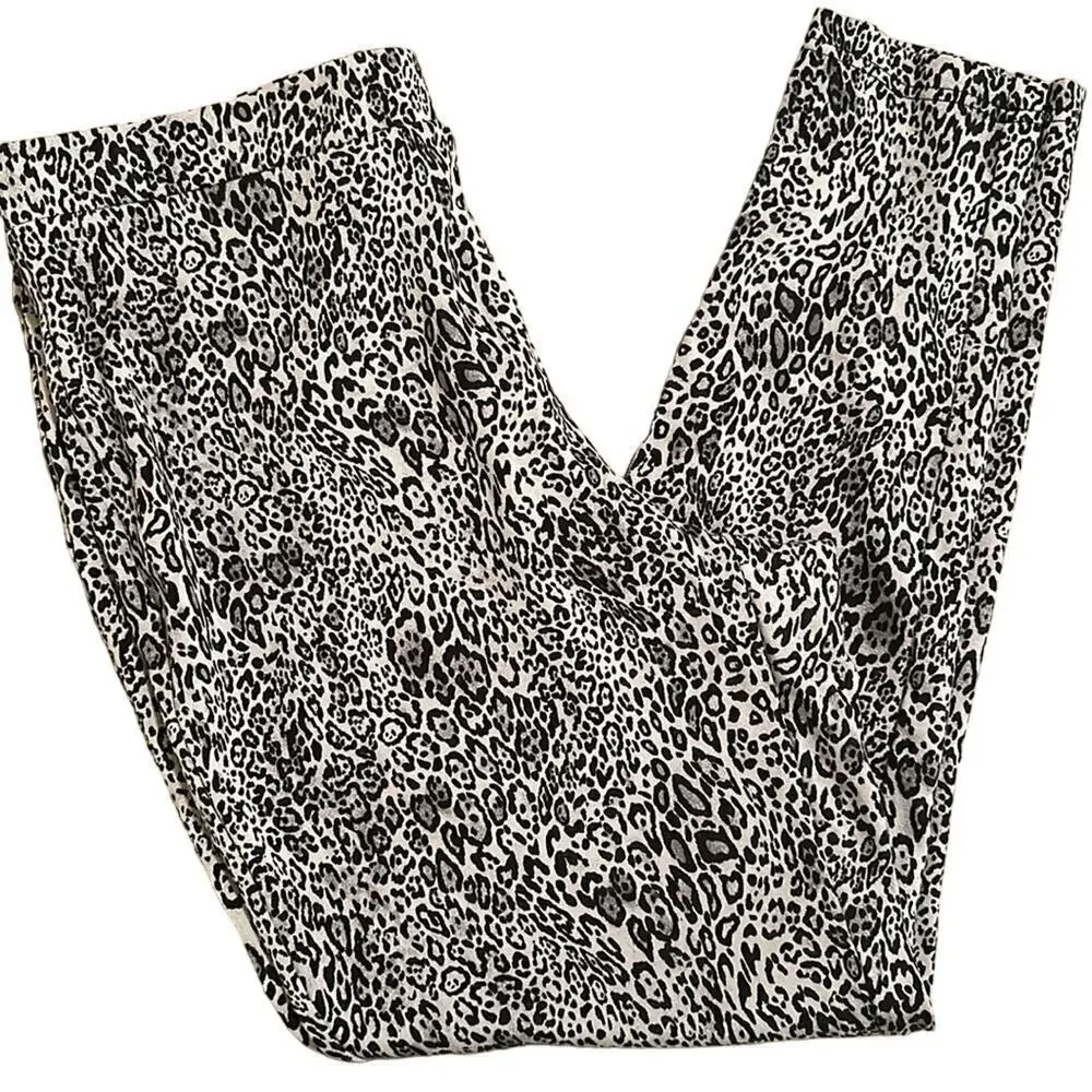Chicos Women’s Shadow Leopard Medium Weight Ankle Length Legging Chicos Sz 2R 12